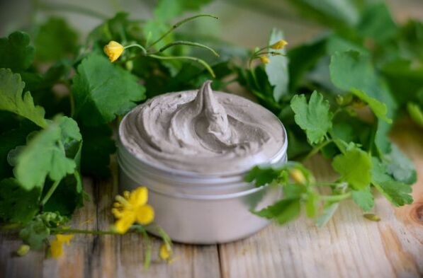 Homemade rub for the knee joint for gonarthrosis